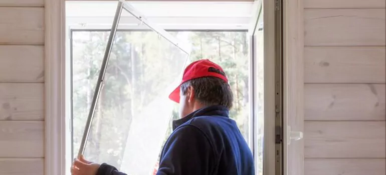 Expandable Window Screen Installation in Bradenton, FL